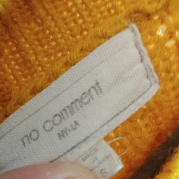 Cozy Mustard Yellow Crew Neck Sweater with Chunky Knit - Picture 3 of 4